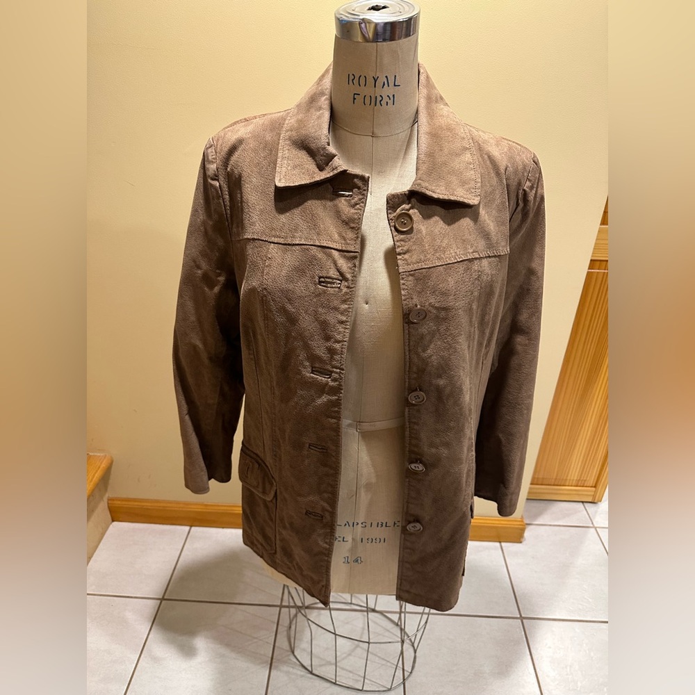 Women’s Brown Leather Jacket (US size 14)